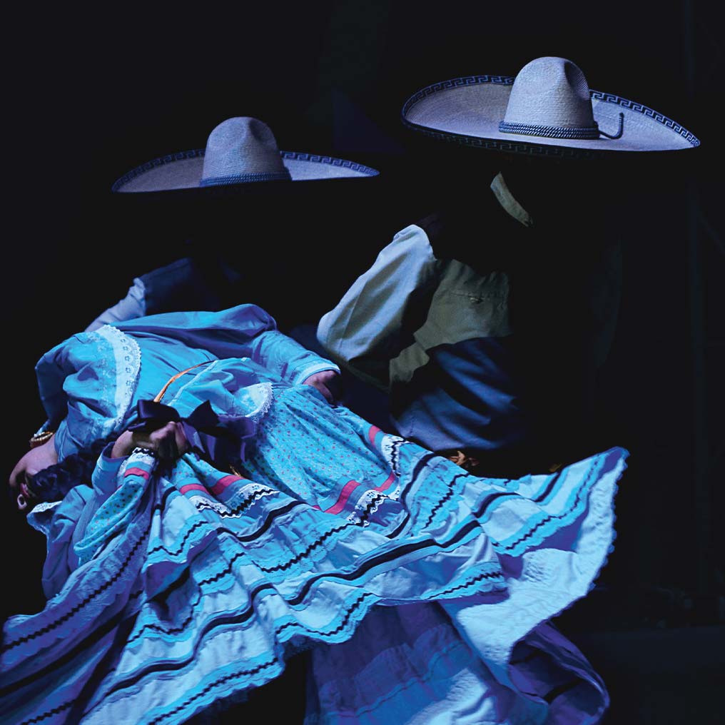 People Dancing Panteoncito School